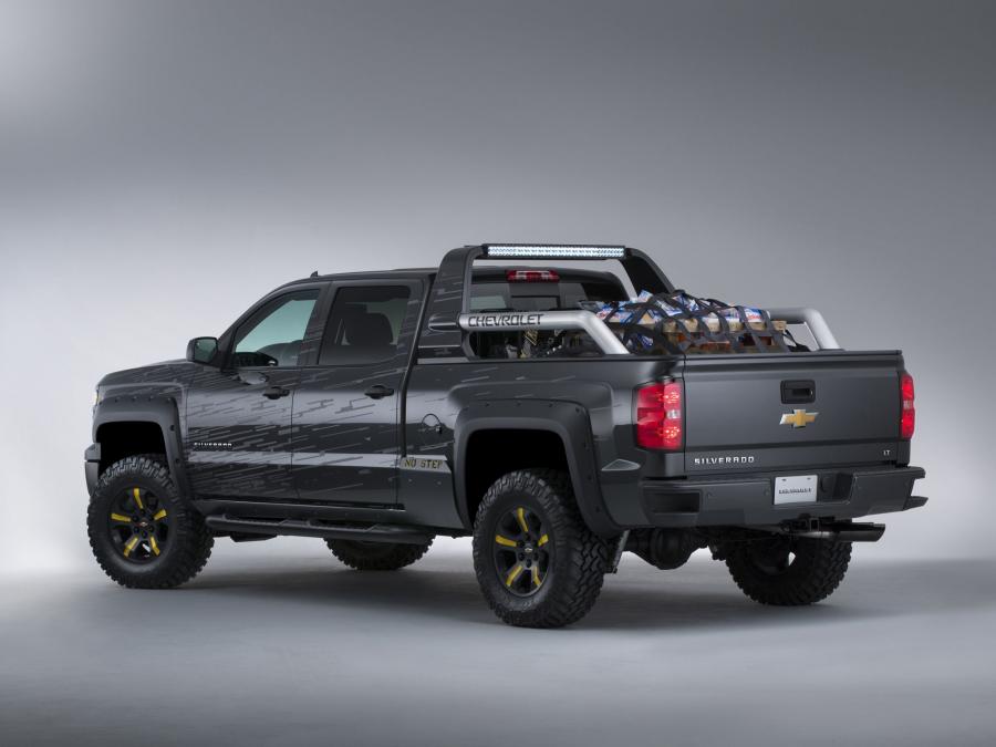  Chevrolet Silverado Black Ops Concept 2013 года  (фото 2 из 2)